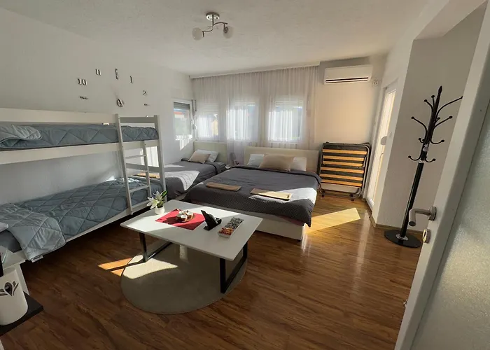 Apartment On The Way